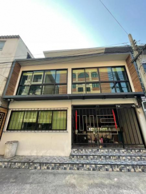 Lachata Ramkhamhaeng Hotel 曼谷拉差塔酒店